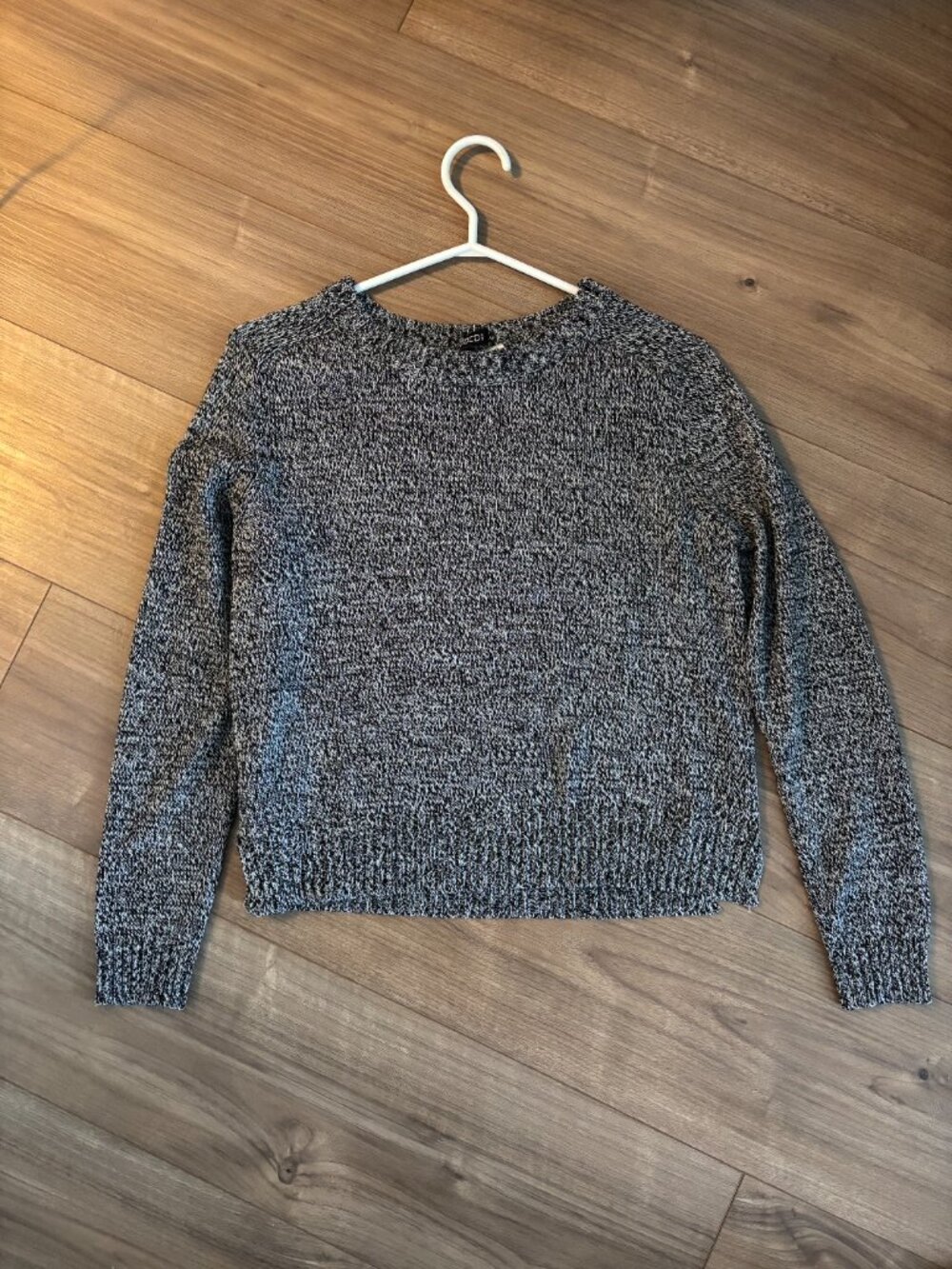 H&M Marled Grey Sweater - Size: Small